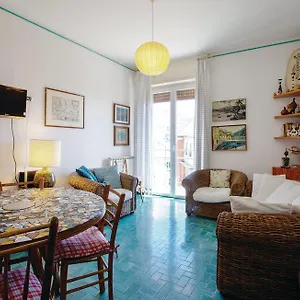 santa-ola.hotelitalianriviera.com/